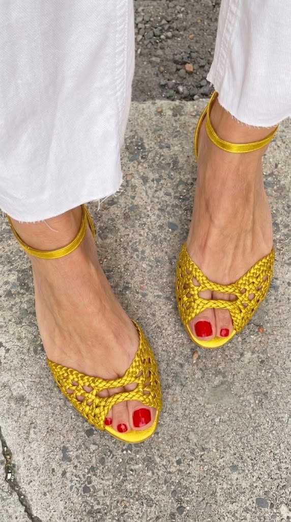 Sandalias Isadora Trenzadas Doradas Comfort