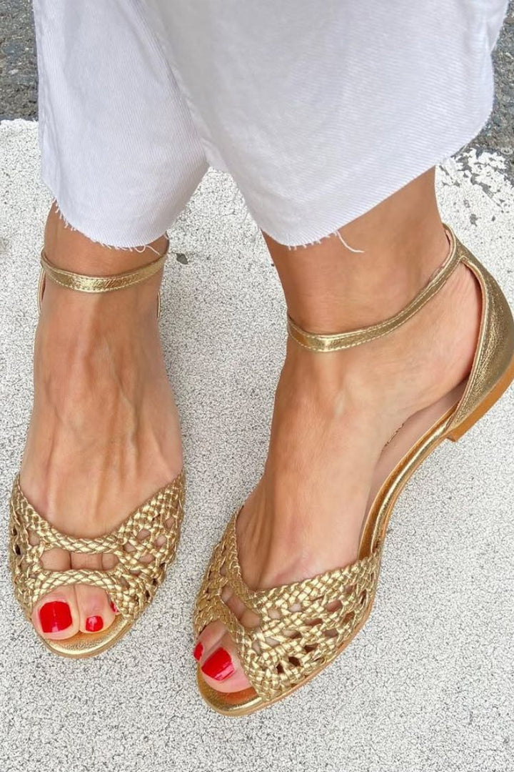 Sandalias Isadora Trenzadas Doradas Comfort