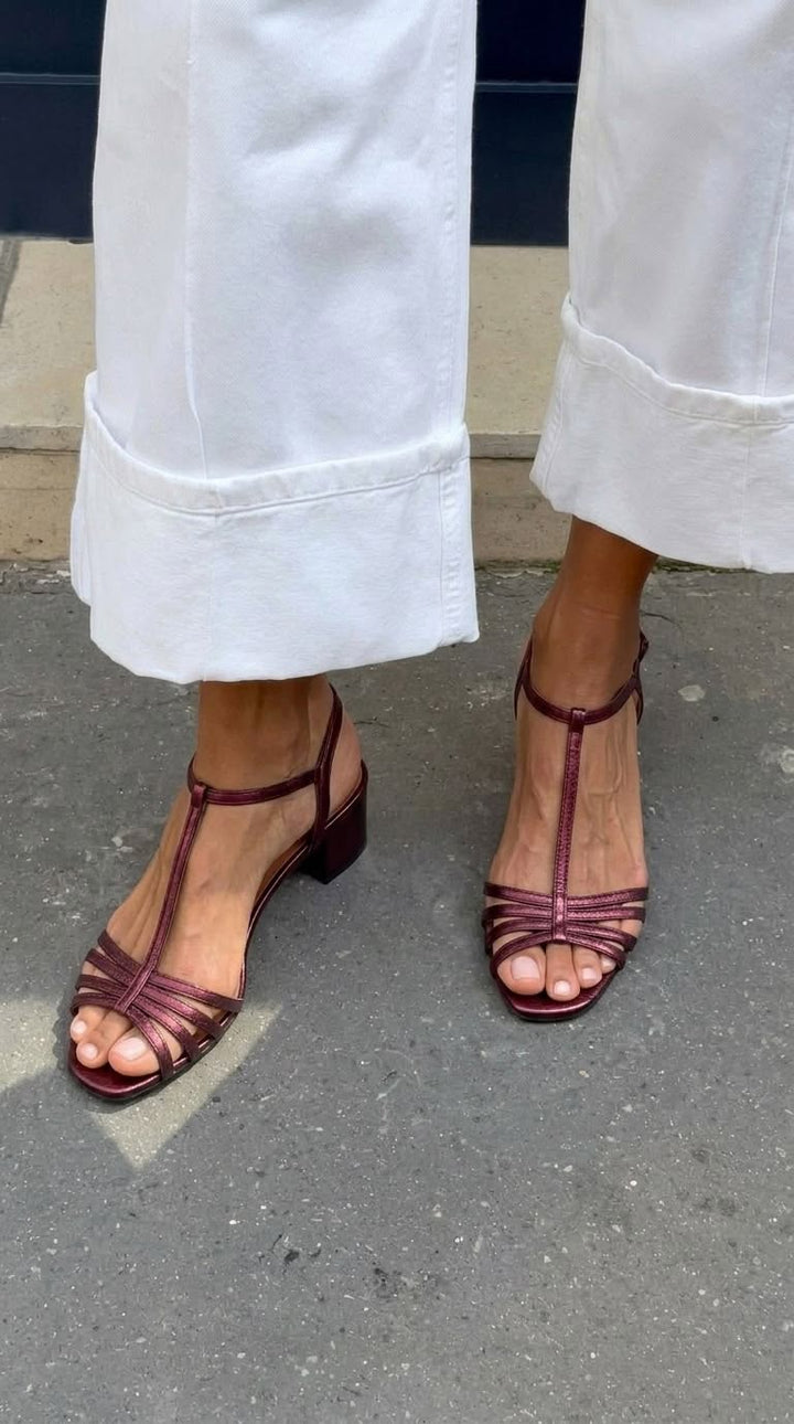 Allegra Sandalias Doradas Tacón Cuadrado
