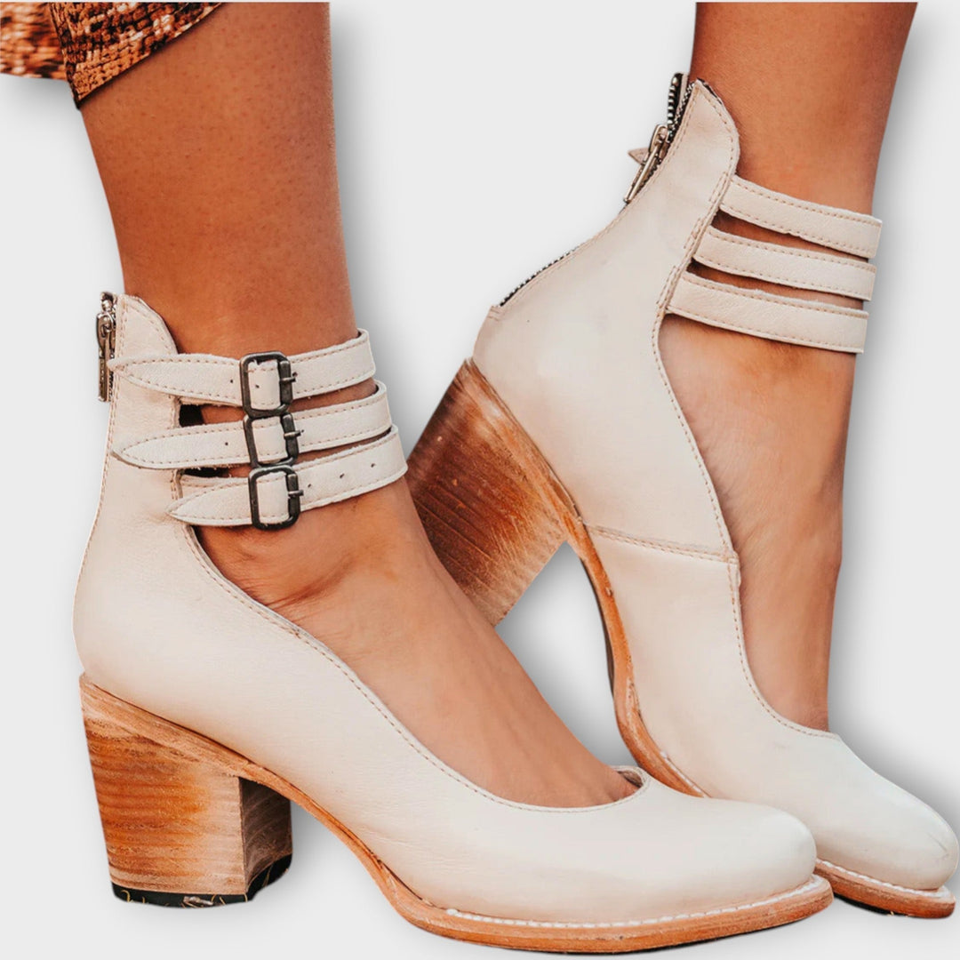 Bianca | Tacones de tres tiras con tacón ancho